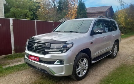 Toyota Land Cruiser 200, 2007 год, 3 500 000 рублей, 1 фотография