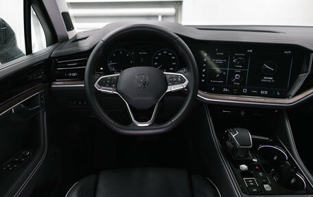 Volkswagen Touareg III, 2026 год, 8 200 000 рублей, 25 фотография