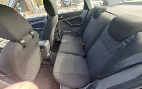 Ford Focus II рестайлинг, 2010 год, 800 000 рублей, 6 фотография