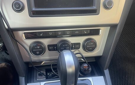 Volkswagen Passat B8 рестайлинг, 2016 год, 1 200 000 рублей, 6 фотография