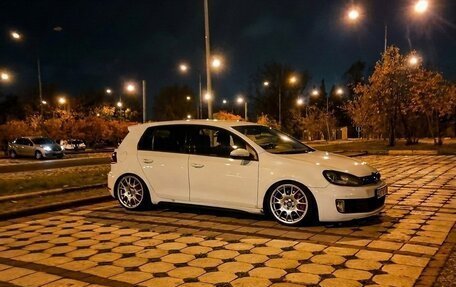 Volkswagen Golf GTI VII, 2010 год, 1 350 000 рублей, 2 фотография