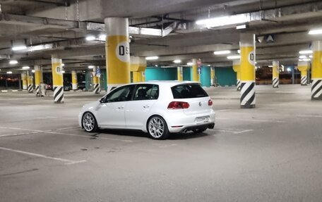 Volkswagen Golf GTI VII, 2010 год, 1 350 000 рублей, 9 фотография