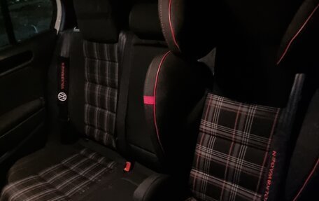 Volkswagen Golf GTI VII, 2010 год, 1 350 000 рублей, 13 фотография