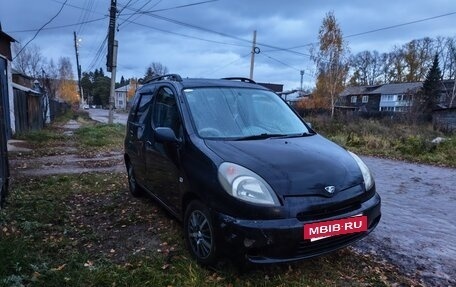 Toyota FunCargo, 2000 год, 350 000 рублей, 3 фотография