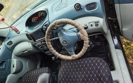 Toyota FunCargo, 2000 год, 350 000 рублей, 16 фотография