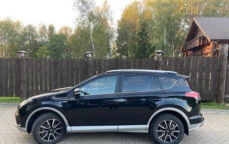 Toyota RAV4, 2017 год, 3 000 000 рублей, 2 фотография