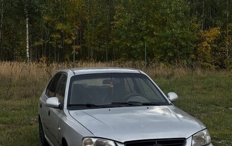 Hyundai Accent II, 2005 год, 235 000 рублей, 1 фотография