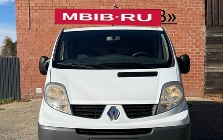 Renault Trafic, 2013 год, 1 340 000 рублей, 1 фотография