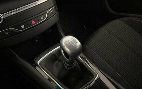 Peugeot 308 II, 2019 год, 1 199 000 рублей, 15 фотография