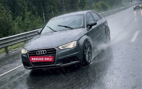 Audi A4, 2015 год, 1 100 000 рублей, 6 фотография