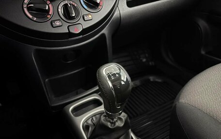 Nissan Note II рестайлинг, 2011 год, 589 000 рублей, 15 фотография