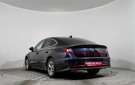 Hyundai Sonata VIII, 2020 год, 2 390 000 рублей, 7 фотография