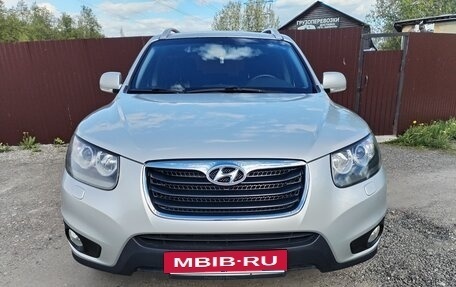 Hyundai Santa Fe III рестайлинг, 2011 год, 1 650 000 рублей, 4 фотография