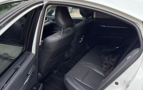 Toyota Camry, 2024 год, 3 150 000 рублей, 8 фотография