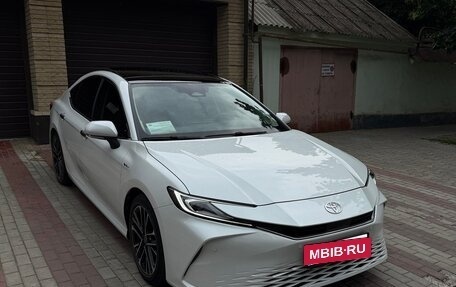 Toyota Camry, 2024 год, 3 150 000 рублей, 3 фотография