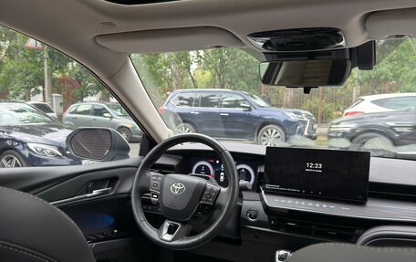 Toyota Camry, 2024 год, 3 150 000 рублей, 13 фотография