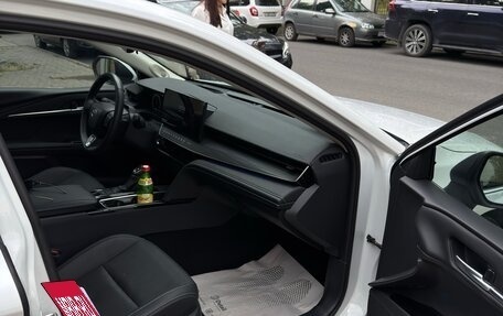 Toyota Camry, 2024 год, 3 150 000 рублей, 14 фотография
