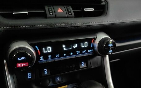 Toyota RAV4, 2022 год, 3 450 000 рублей, 15 фотография