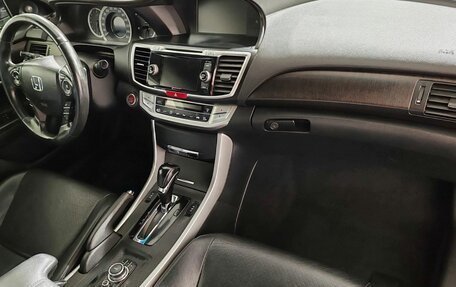 Honda Accord IX рестайлинг, 2013 год, 1 210 000 рублей, 15 фотография