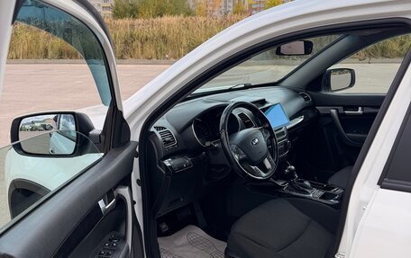 KIA Sorento II рестайлинг, 2019 год, 2 000 000 рублей, 8 фотография