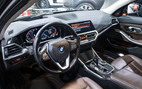 BMW 3 серия, 2021 год, 3 289 700 рублей, 11 фотография