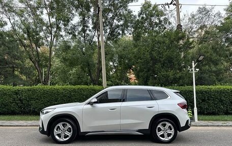 BMW X1, 2023 год, 2 700 000 рублей, 5 фотография
