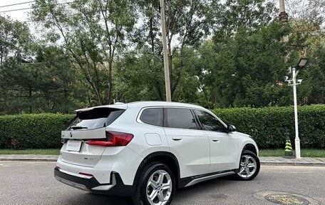 BMW X1, 2023 год, 2 700 000 рублей, 3 фотография
