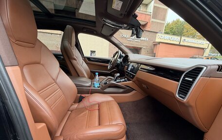 Porsche Cayenne III, 2018 год, 7 270 000 рублей, 10 фотография