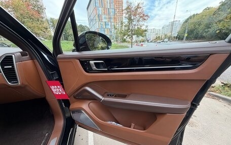 Porsche Cayenne III, 2018 год, 7 270 000 рублей, 12 фотография
