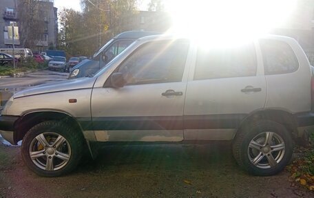 Chevrolet Niva I рестайлинг, 2006 год, 170 000 рублей, 3 фотография