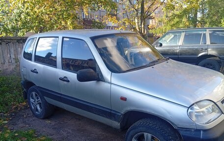 Chevrolet Niva I рестайлинг, 2006 год, 170 000 рублей, 2 фотография