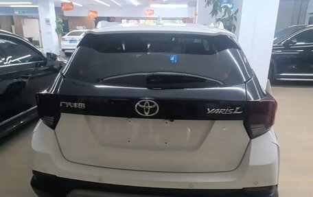 Toyota Yaris XP150 рестайлинг, 2022 год, 1 200 000 рублей, 5 фотография