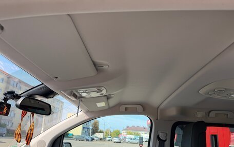 Opel Zafira Life I, 2020 год, 3 700 000 рублей, 8 фотография