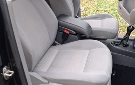 Volkswagen Caddy III рестайлинг, 2008 год, 830 000 рублей, 17 фотография
