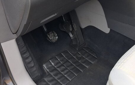 Volkswagen Caddy III рестайлинг, 2008 год, 830 000 рублей, 19 фотография