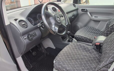 Volkswagen Caddy III рестайлинг, 2008 год, 830 000 рублей, 26 фотография