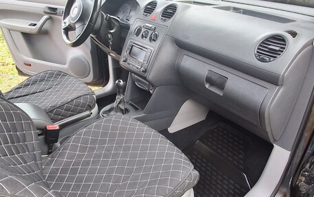 Volkswagen Caddy III рестайлинг, 2008 год, 830 000 рублей, 27 фотография