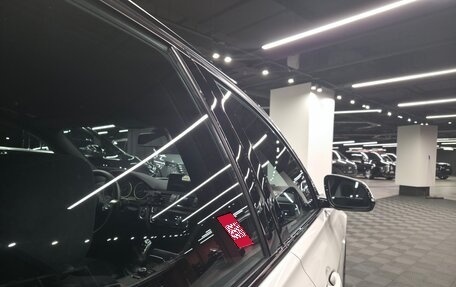BMW 3 серия, 2018 год, 2 700 000 рублей, 14 фотография