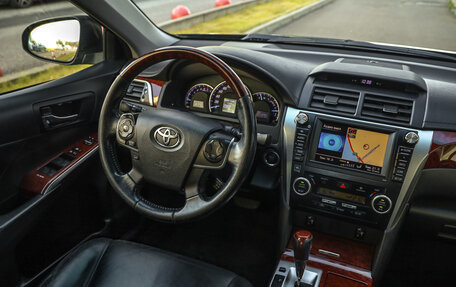 Toyota Camry, 2012 год, 1 439 000 рублей, 10 фотография