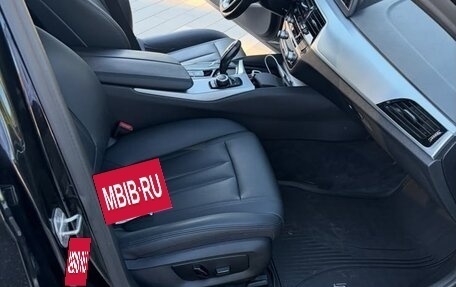 BMW 5 серия, 2019 год, 2 500 000 рублей, 3 фотография