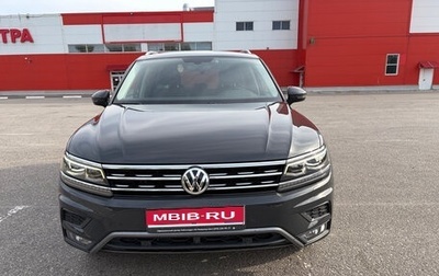 Volkswagen Tiguan II, 2018 год, 3 190 000 рублей, 1 фотография