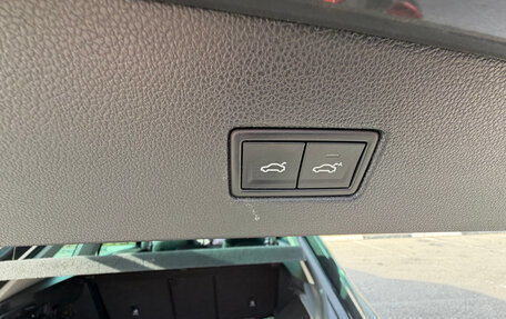 Volkswagen Tiguan II, 2018 год, 3 190 000 рублей, 15 фотография