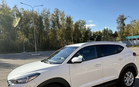 Hyundai Tucson III, 2019 год, 2 200 000 рублей, 4 фотография