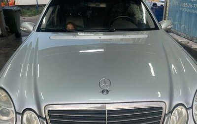 Mercedes-Benz E-Класс, 2004 год, 730 000 рублей, 1 фотография