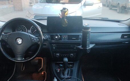 BMW 3 серия, 2011 год, 1 199 000 рублей, 12 фотография