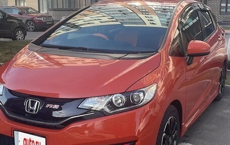 Honda Fit III, 2015 год, 1 300 000 рублей, 1 фотография