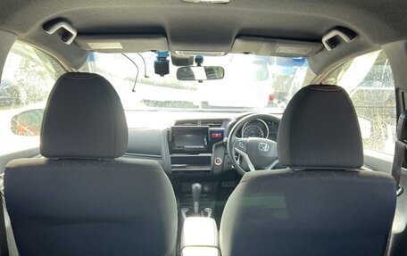 Honda Fit III, 2015 год, 1 300 000 рублей, 12 фотография