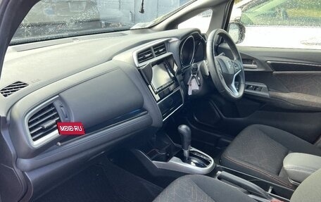 Honda Fit III, 2015 год, 1 300 000 рублей, 7 фотография