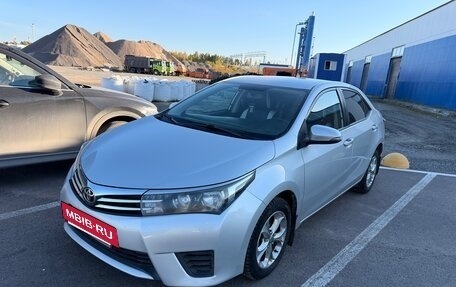 Toyota Corolla, 2013 год, 1 200 000 рублей, 4 фотография