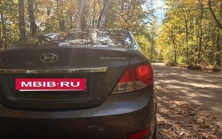 Hyundai Solaris II рестайлинг, 2011 год, 780 000 рублей, 3 фотография